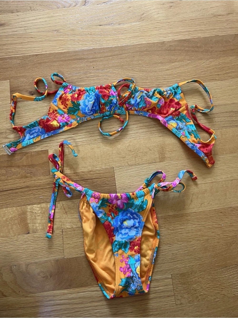 Women’s Target Xhilaration Floral Multicolor Bikini Set Bathing Suit Size XS